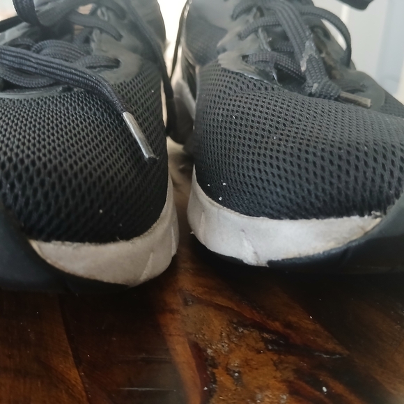 Women PUMA Lite Black Athletic Shoes sz 9 - Picture 6 of 10